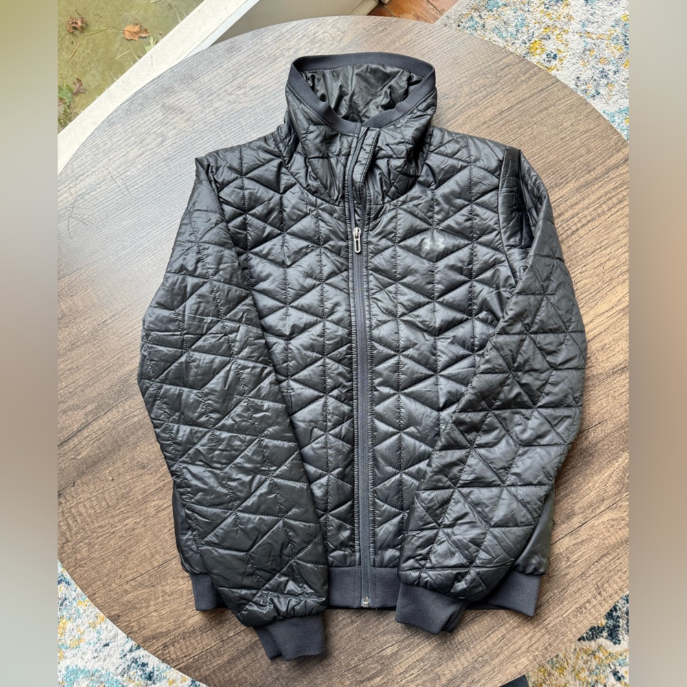 Under Armour Men’s Small Black Insulated Jacket
